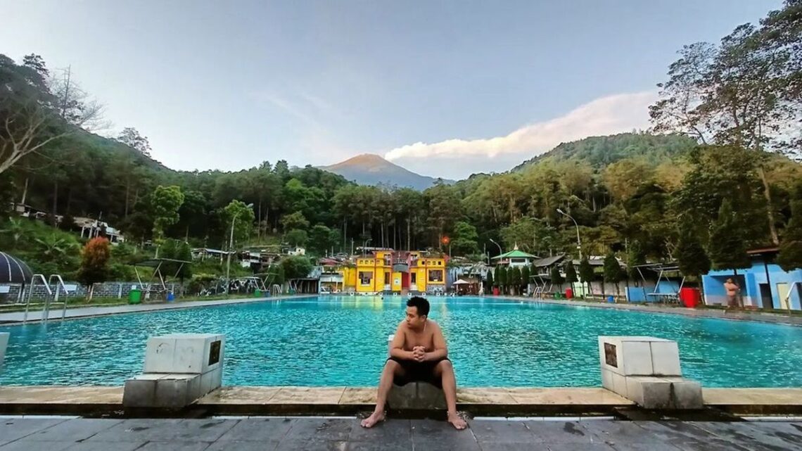 wisata air panas Pacet