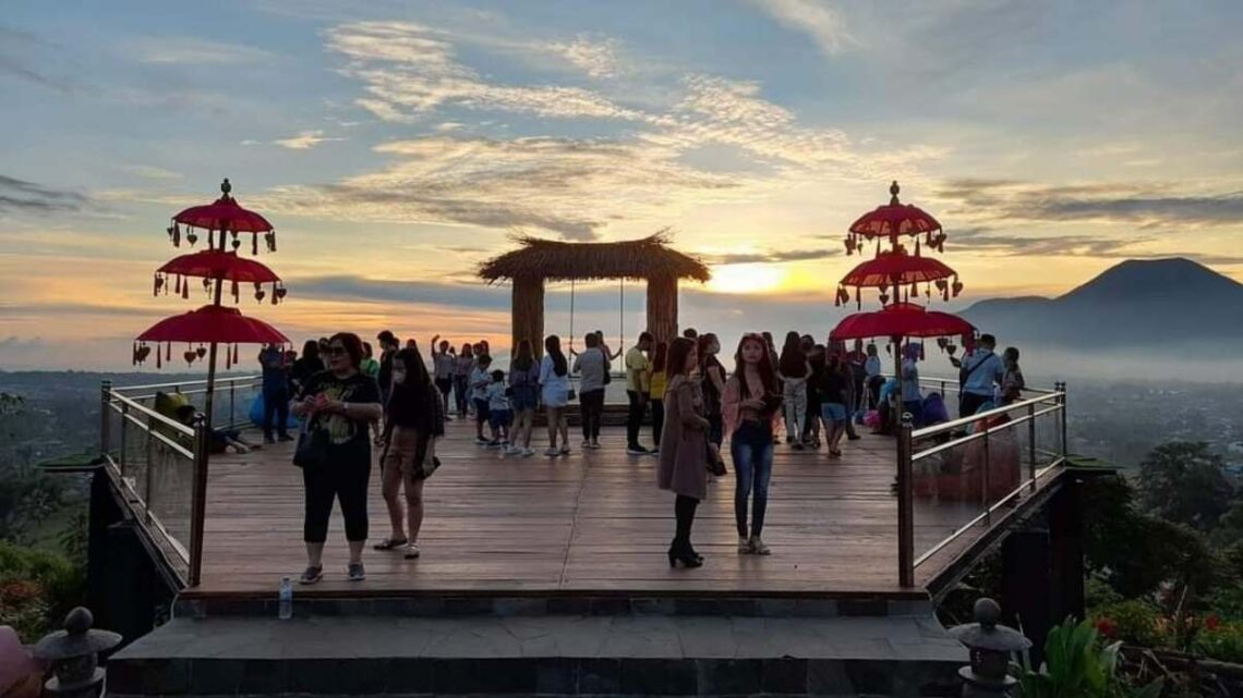 Wisata di Tomohon