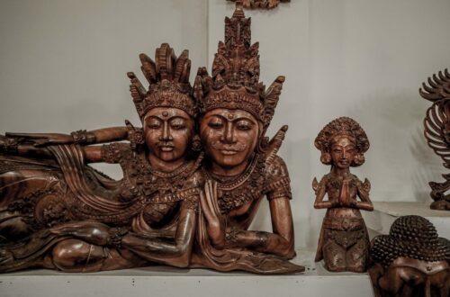 Seni Ukir Bali