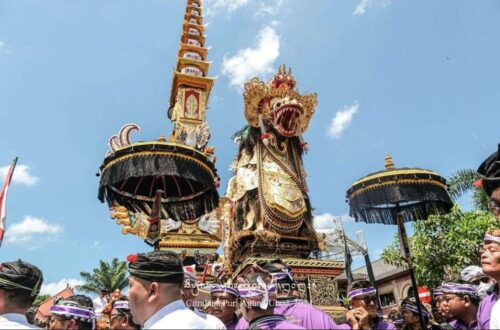 Upacara Bali Ngaben