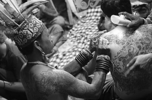 Tato Tradisional Dayak